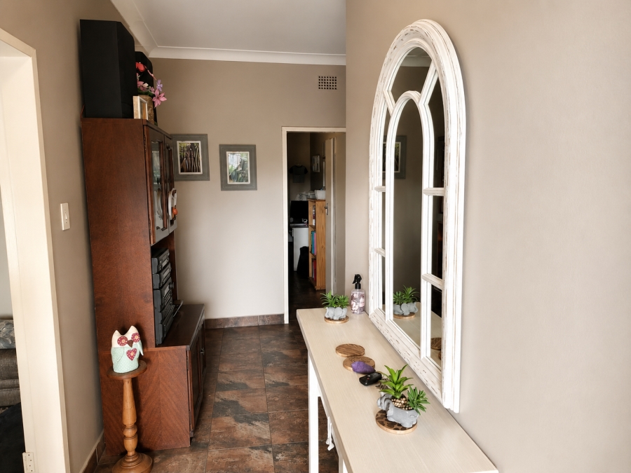 4 Bedroom Property for Sale in Oos Einde North West